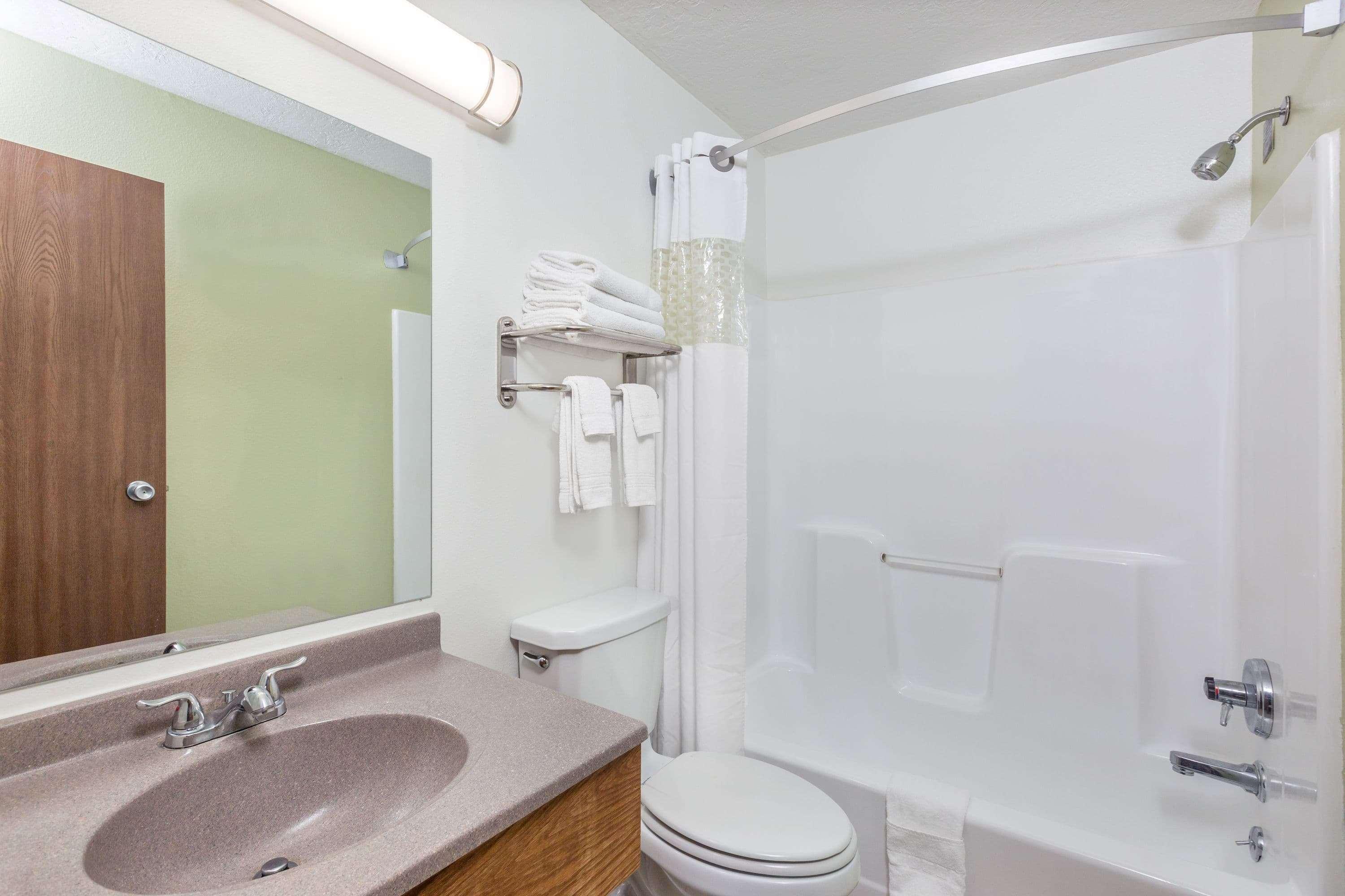 Hotel Super 8 By Wyndham North Sioux