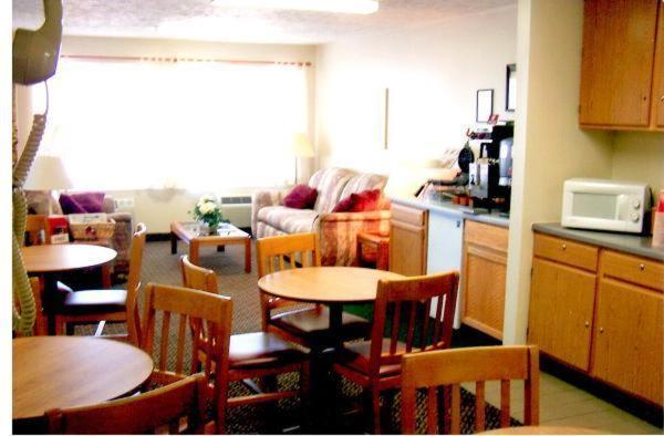 Hotel Super 8 By Wyndham North Sioux North Sioux City